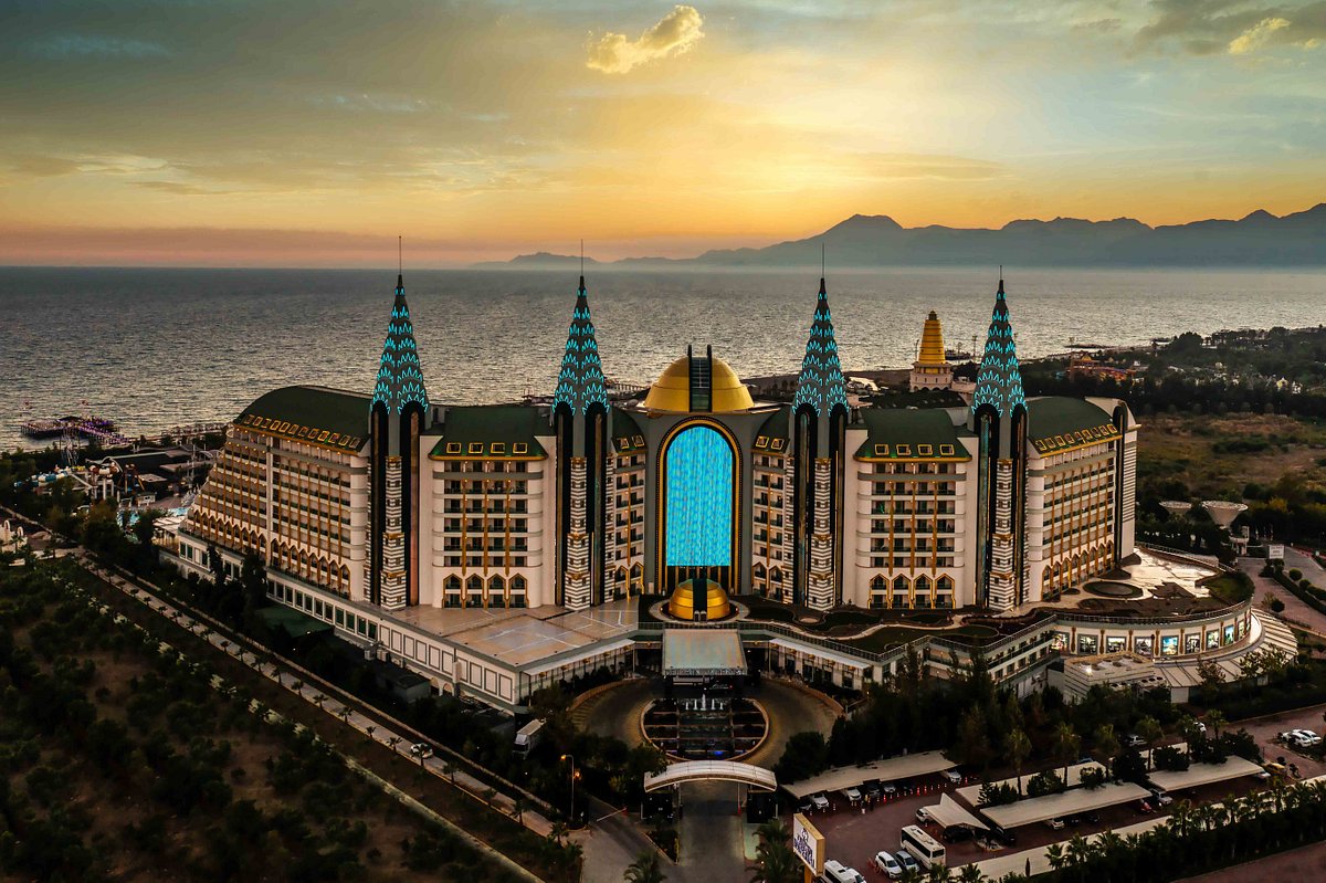 هتل دلفین امپریال لارا